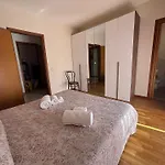 Διαμέρισμα A *